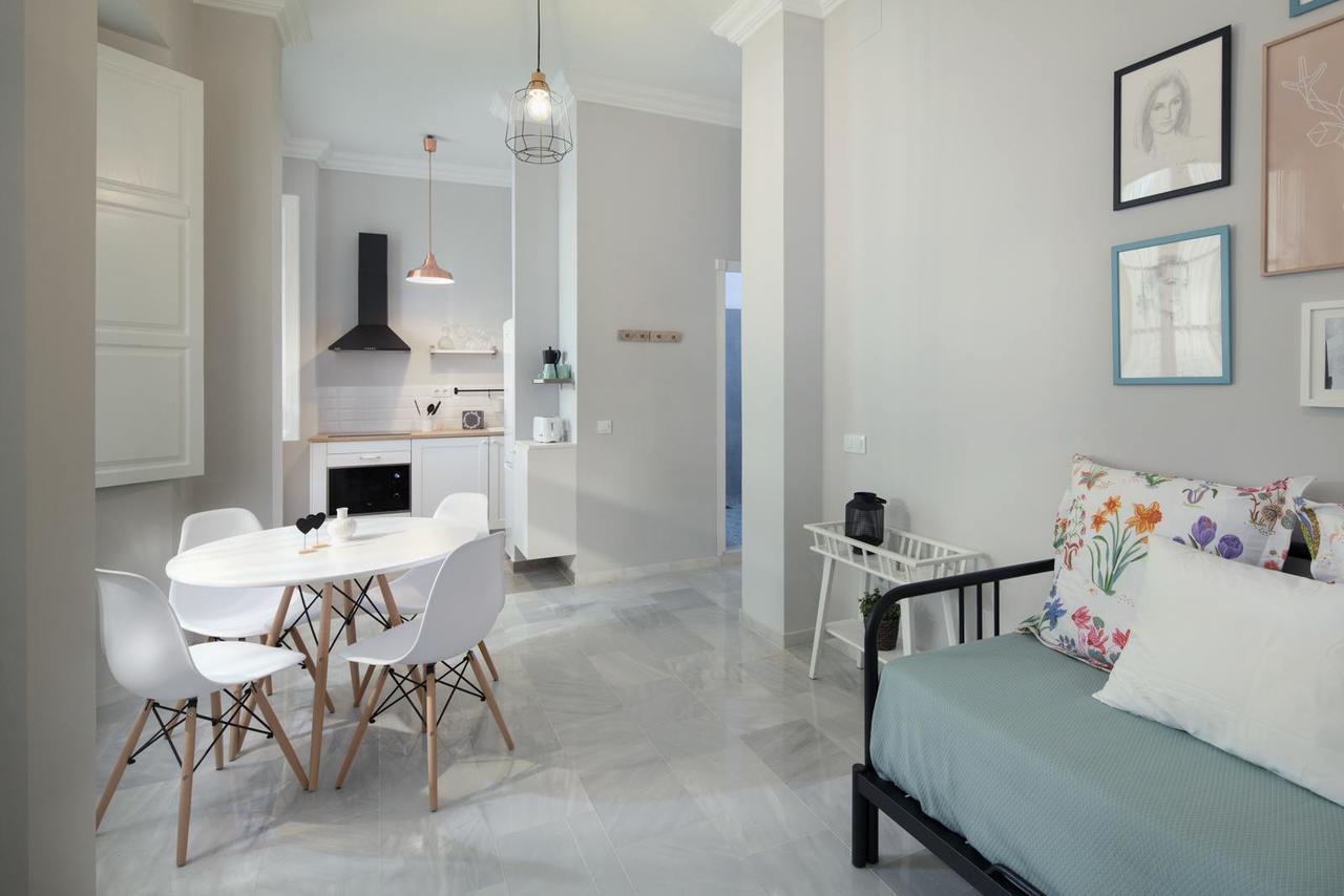 Valentina Home Málaga Extérieur photo