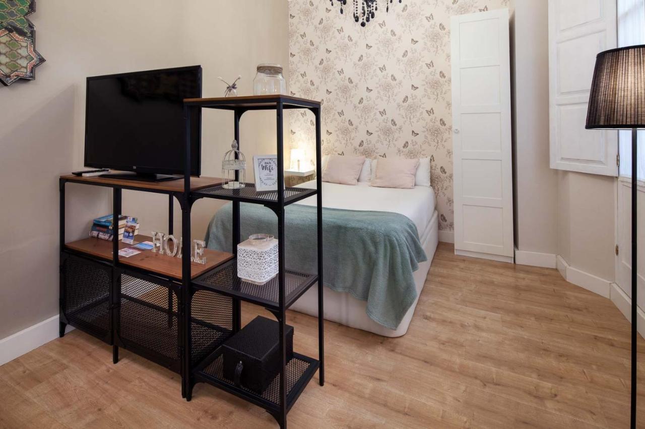 Valentina Home Málaga Extérieur photo